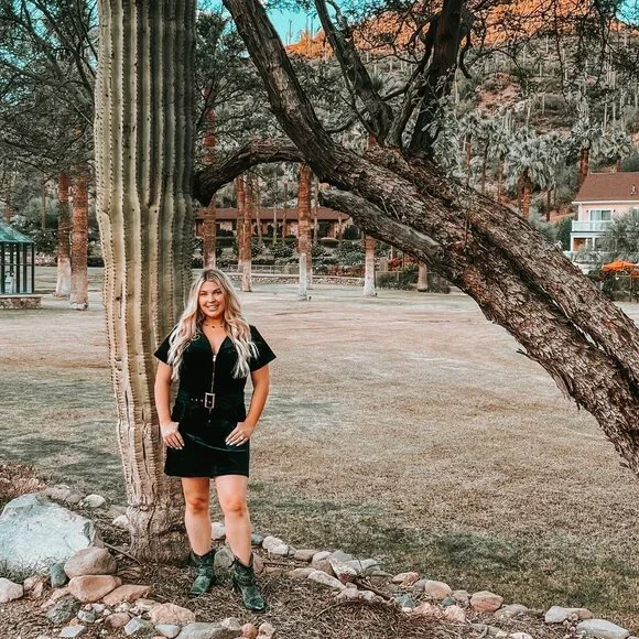 Show Me Your MuMu XL corduroy zip mini dress with belt - Picture 2 of 3